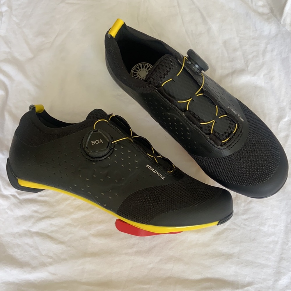 SOUL CYCLE x PEARL iZUMI Cycling Shoes